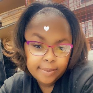 Meet your Posher, Shanita